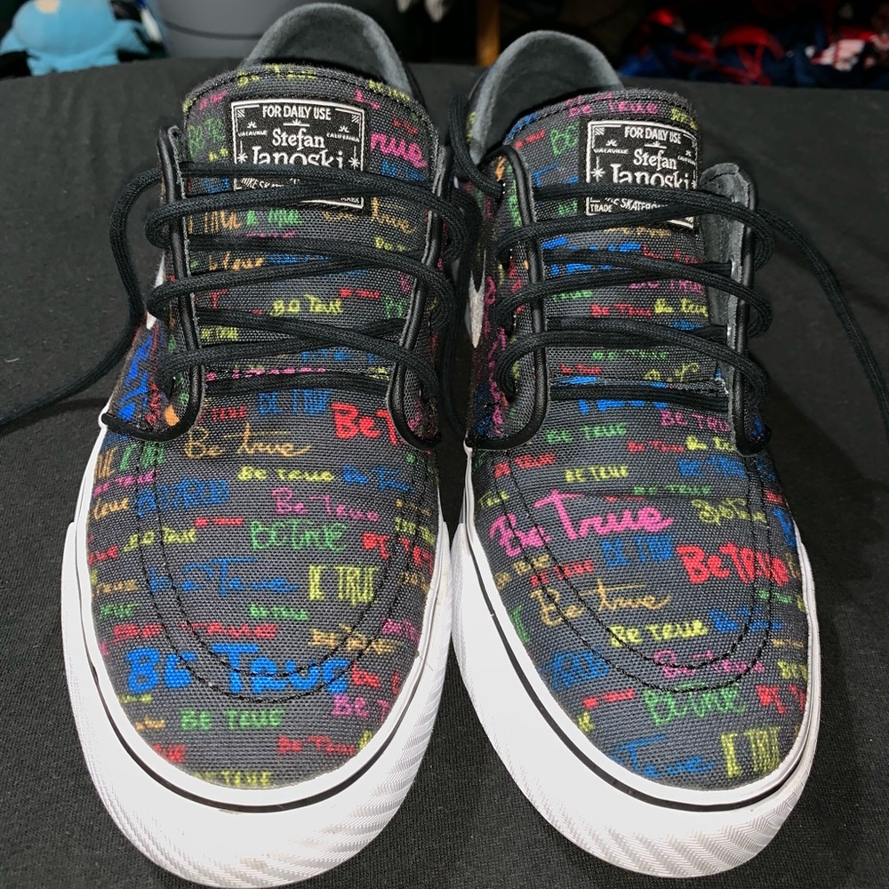 Nike janoski